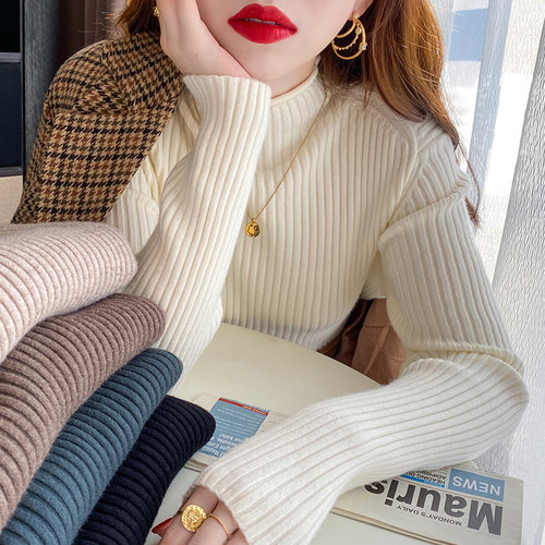 长袖半高领修身针织毛衣女