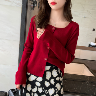 方领打底衫女装长袖2026春秋冬新款宽松外穿毛衣开衫外套针织上衣
