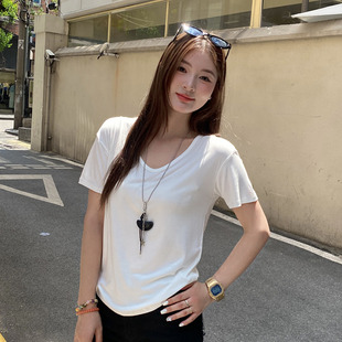 上衣 龙妹家白色正肩V领短袖 T恤女2025夏季 新款 高级感宽松显瘦半袖