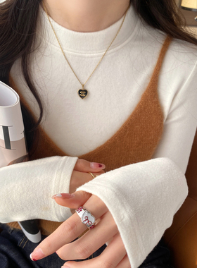 2025秋冬季新款磨毛加绒打底衫女内搭圆领长袖T恤高级感白色上衣