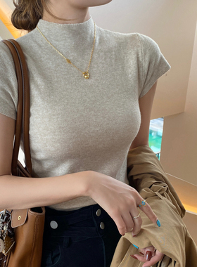 半高领短袖T恤女装内搭2025新款秋冬高级感好看针织打底衫小上衣