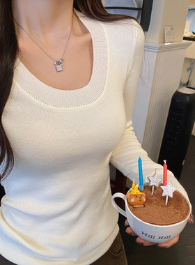 龙妹低圆领白色羊绒毛衣打底衫女内搭2025新款爆款冬修身针织上衣