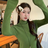 新款 龙妹绿色半高领羊绒毛衣女内搭打底衫 冬季 高级感好看针织上衣