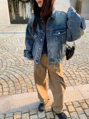 BELLATAG正版秋季新款 简约洋气百搭牛仔外套女