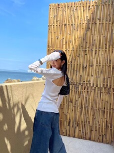 十三行DG正版早秋新款 后背镂空纯色紧身弹力针织衫女