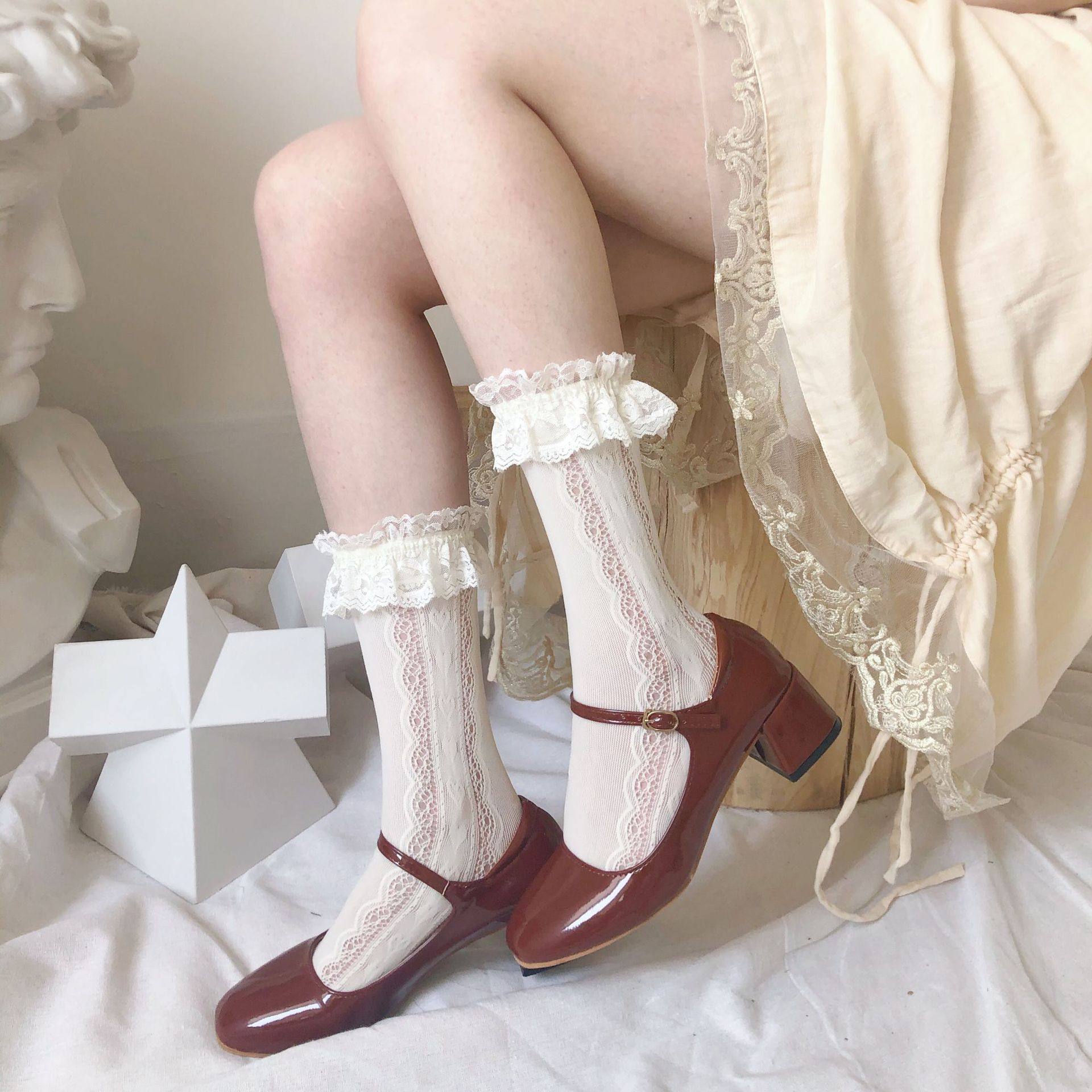 法式少女复古奶油镂空蕾丝花边堆堆袜弹力lolita中筒袜小腿袜短袜