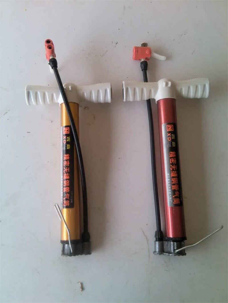 Pompe à vélo - Ref 2393030 Image 1