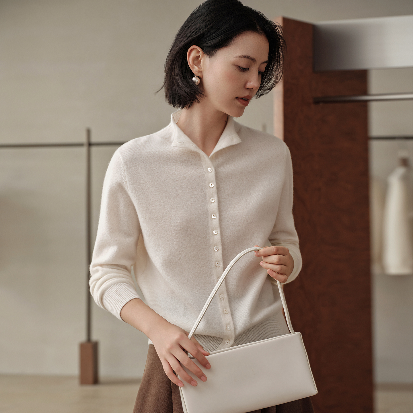 秋冬薄款立领纯色开衫女100%纯山羊绒衫文艺氧气宽松显瘦羊绒外套