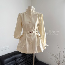 TOUCHIN HAUTE独白时刻 千金风立领泡泡袖系带收腰短款风衣外套女