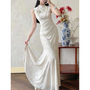 新中式轻婚纱白色复古订婚旗袍年轻款小众高端新娘出阁迎宾礼服裙