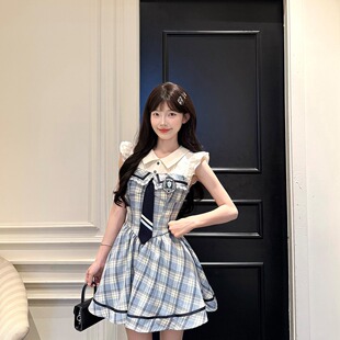桔梗house 杏仁海棠学院风娃娃领格纹连衣裙女收腰显瘦百褶短裙子
