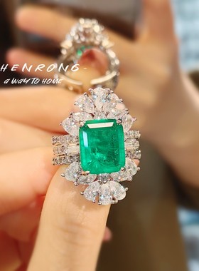 一款两戴祖母绿戒指重工奢华食指戒夸张百搭高碳钻微镶开口女戒