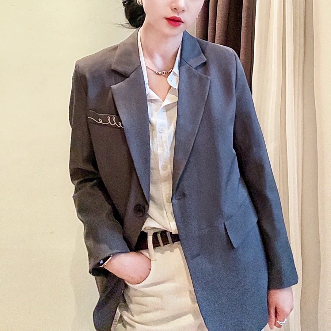 2026色织垂感老钱高智风正肩高级气质显瘦慵懒宽松春秋西装外套女