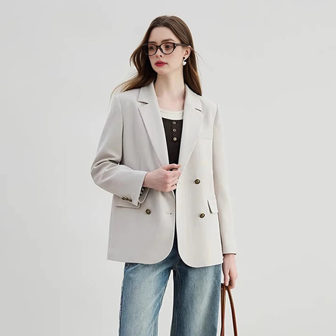 米白色西装外套女小个子2026春季新款韩版时尚休闲双排扣西服上衣