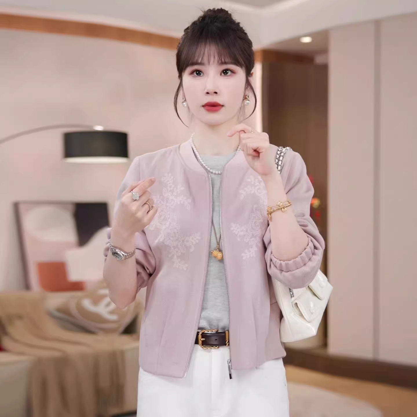 刺绣棒球服女2026春季新款休闲