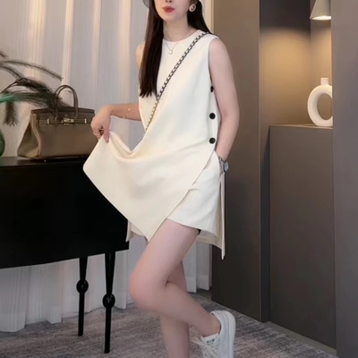 时髦洋气无袖连衣裙短裤两件套