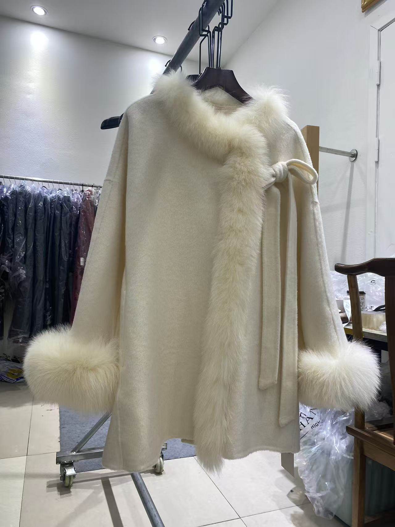 新年战袍款 真狐狸毛双面羊毛大衣女毛呢外套厚款宽松中长款大衣,女装/女士精品,毛呢外套,淘宝优惠券,粉丝福利购,淘宝优惠卷