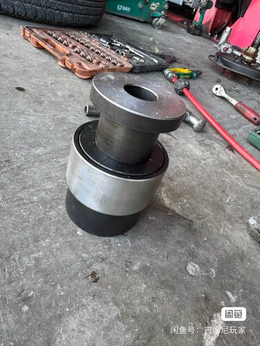 吉姆尼专用后轮拆卸工具