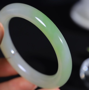 和田玉翠青手镯女款圆条福镯冰润细腻57mm圈口玉镯带证书