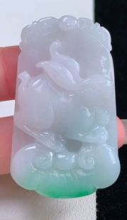 翡翠生肖兔牌天然A冰飘花生肖兔牌吊坠男女生肖兔玉挂件玉佩挂件