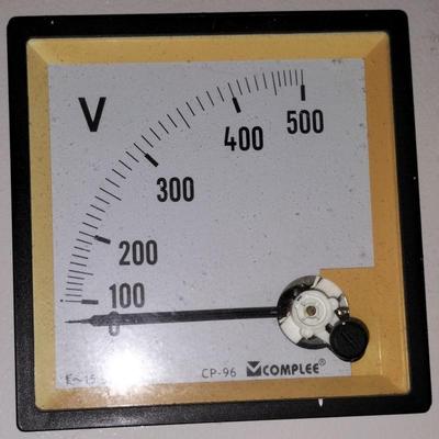 CP-96 30/5A电流表 COMPLEE康比利CP-96电压表0-500V库存新电箱拆