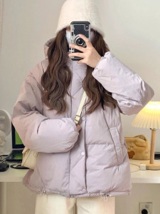 紫色短款羽绒服女冬季2023新款设计感小众韩版宽松连帽白鸭绒外套