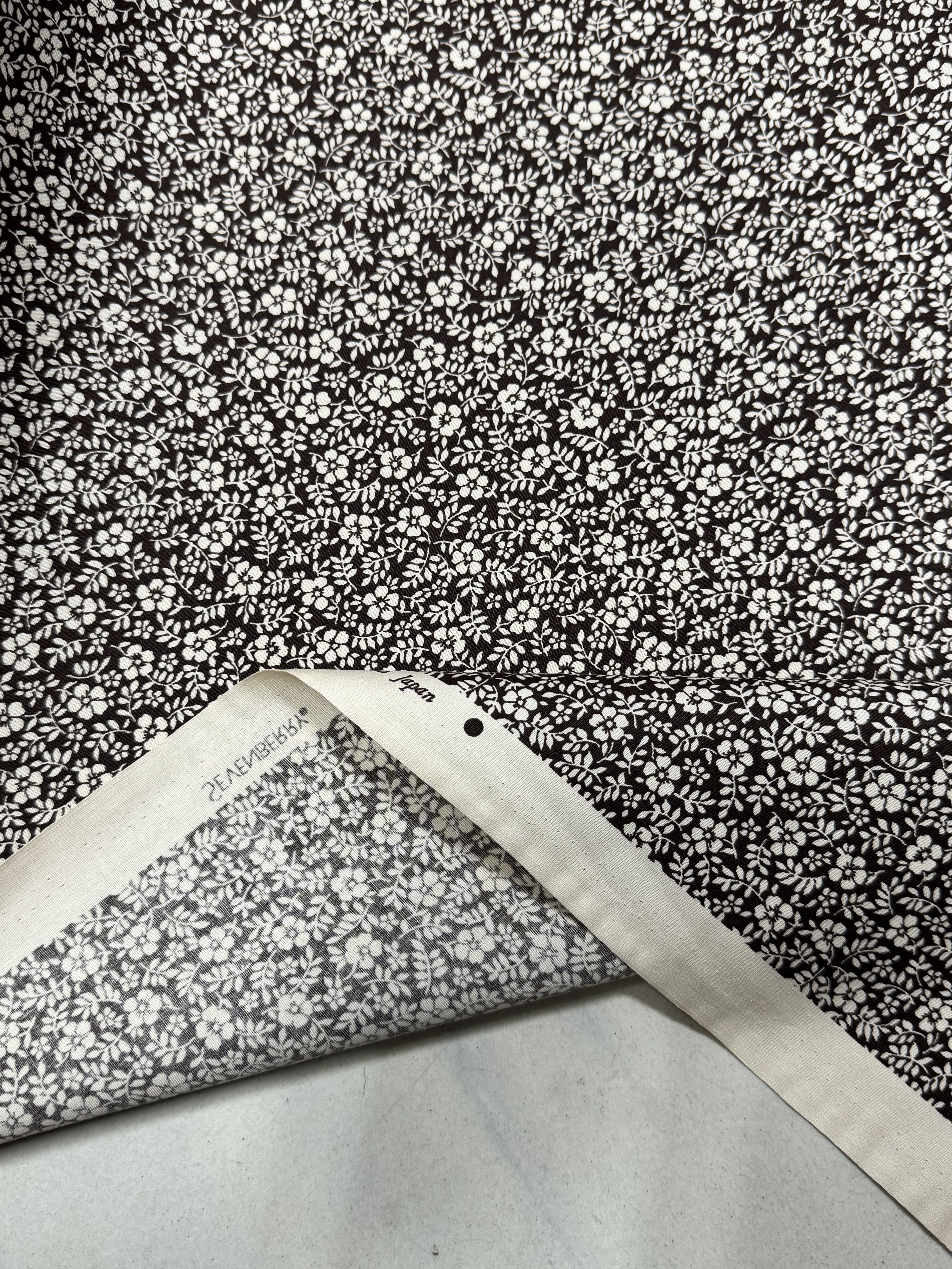 日本SEVENBERRY纯棉高密府绸幅宽112cm一米135克衬衫裙子11元半米,居家布艺,海绵垫/布料/面料/手工diy,淘宝优惠券,粉丝福利购,淘宝优惠卷