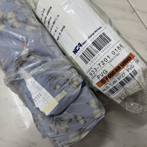 日单柔软垂坠时装面料两色幅宽140cm一米150克衬衫裙子15元半米