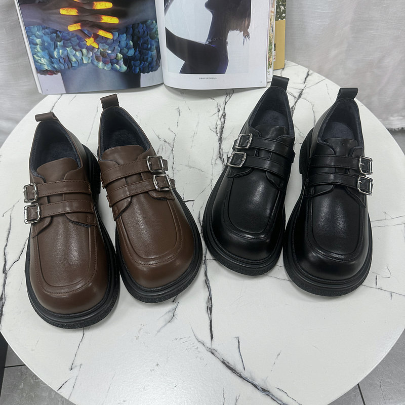 巴迪雅粗跟一脚蹬乐福鞋