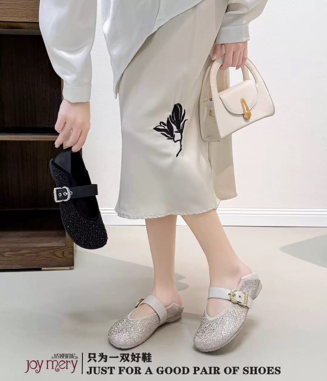 娇娅媚妮专柜正品2026新款牛皮满钻玛丽珍皮带扣甜美女单鞋