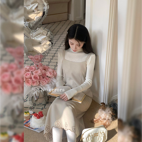 不出错No errors 下摆定位绣毛呢加厚吊带背心裙 2025冬新款