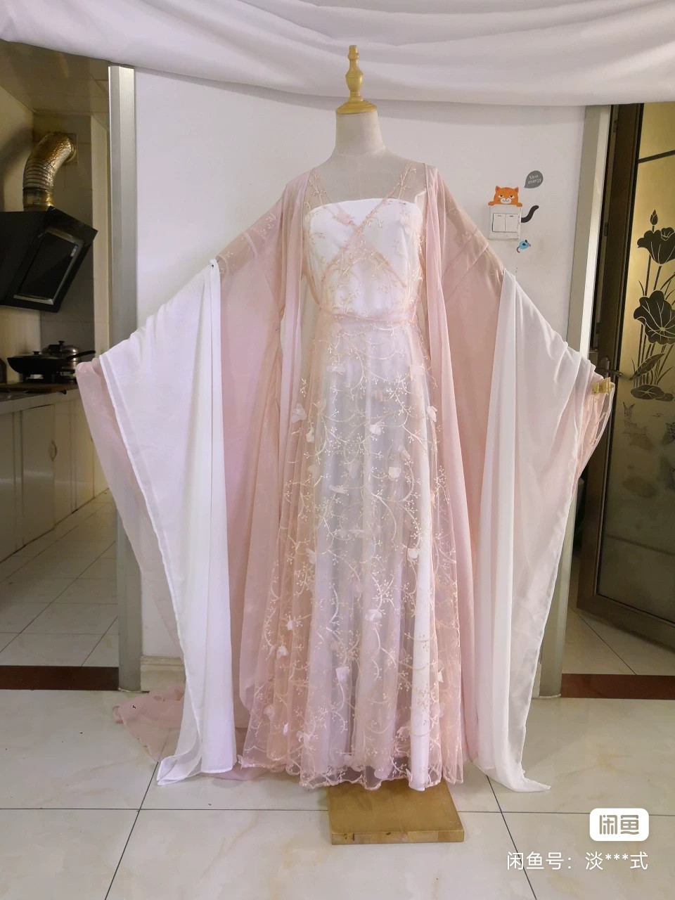 顺丰发货【租】【带发饰】香蜜王汉服连衣裙