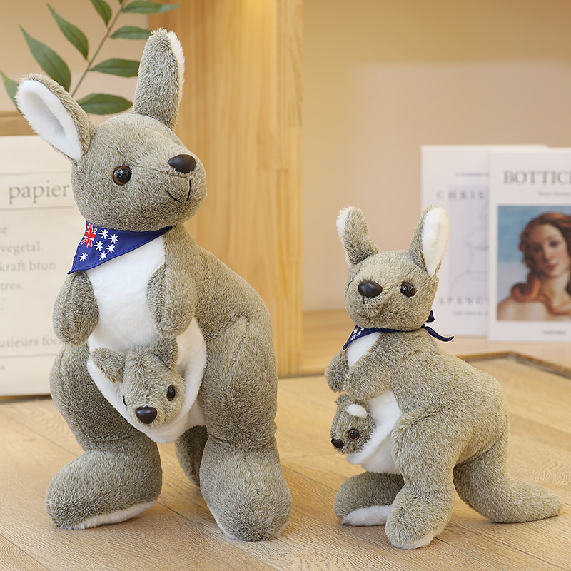 带宝宝袋鼠公仔摆件女生儿童抱枕