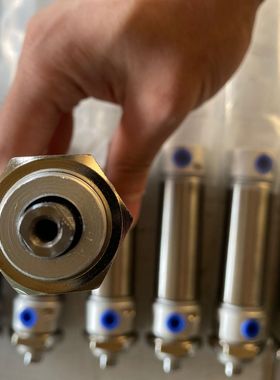 自动缝包机切线气缸MACU25X30-C2 MAC25X30-U-F170225B气缸内螺纹