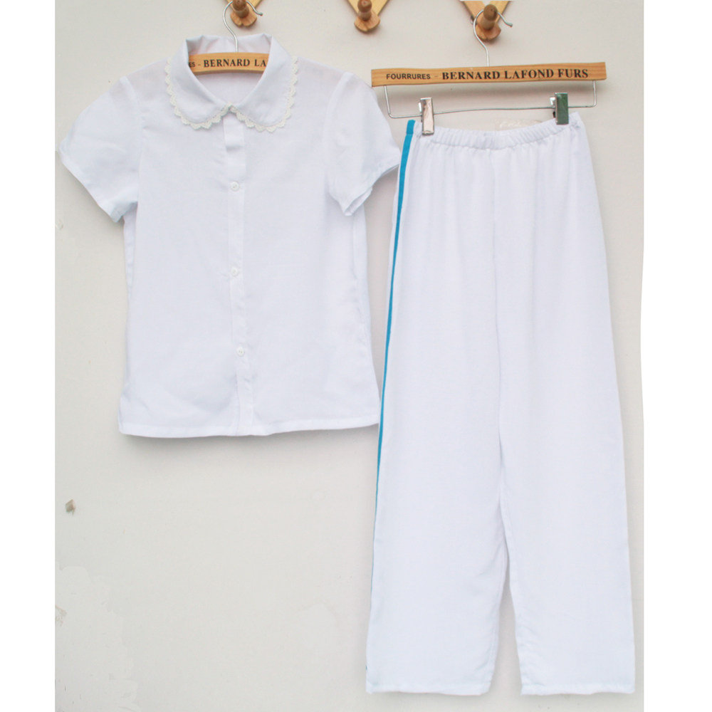 人造棉白色花边翻领短袖长裤校服