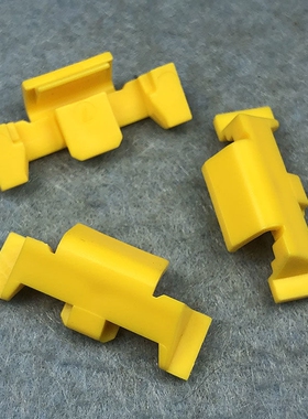 汽车前保险杠叶子板电镀饰条亮条黄色卡子卡扣适用宝马5系X3 4 5