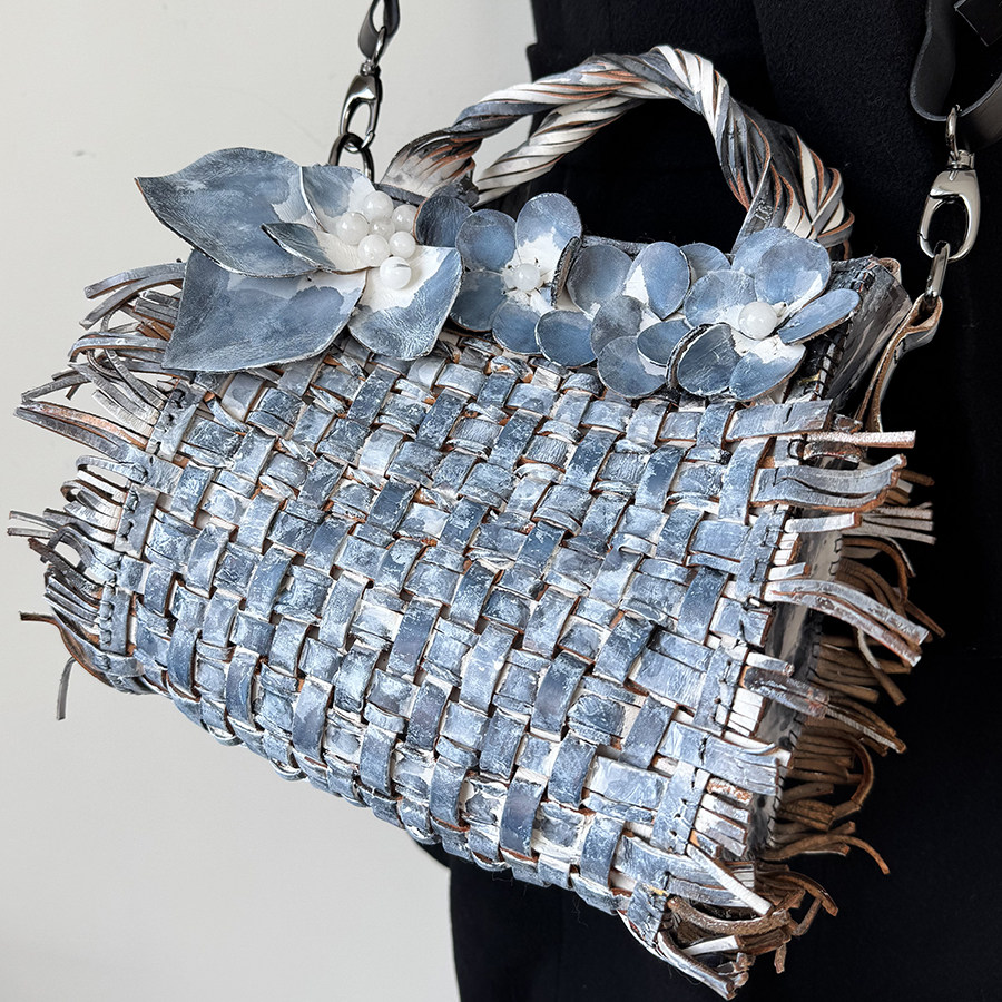 高端孤品 重工牛皮编织原创小众 女包 立体花瓣 手提包 手工斜挎