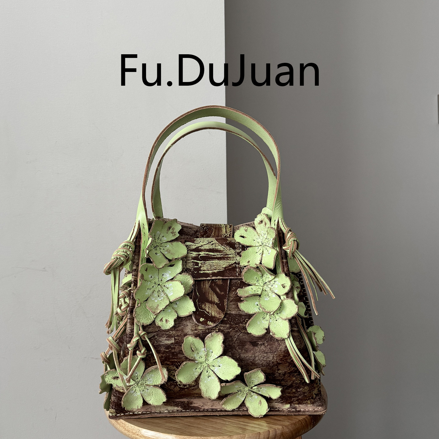 稀缺孤品中古艺术花植鞣手拧包