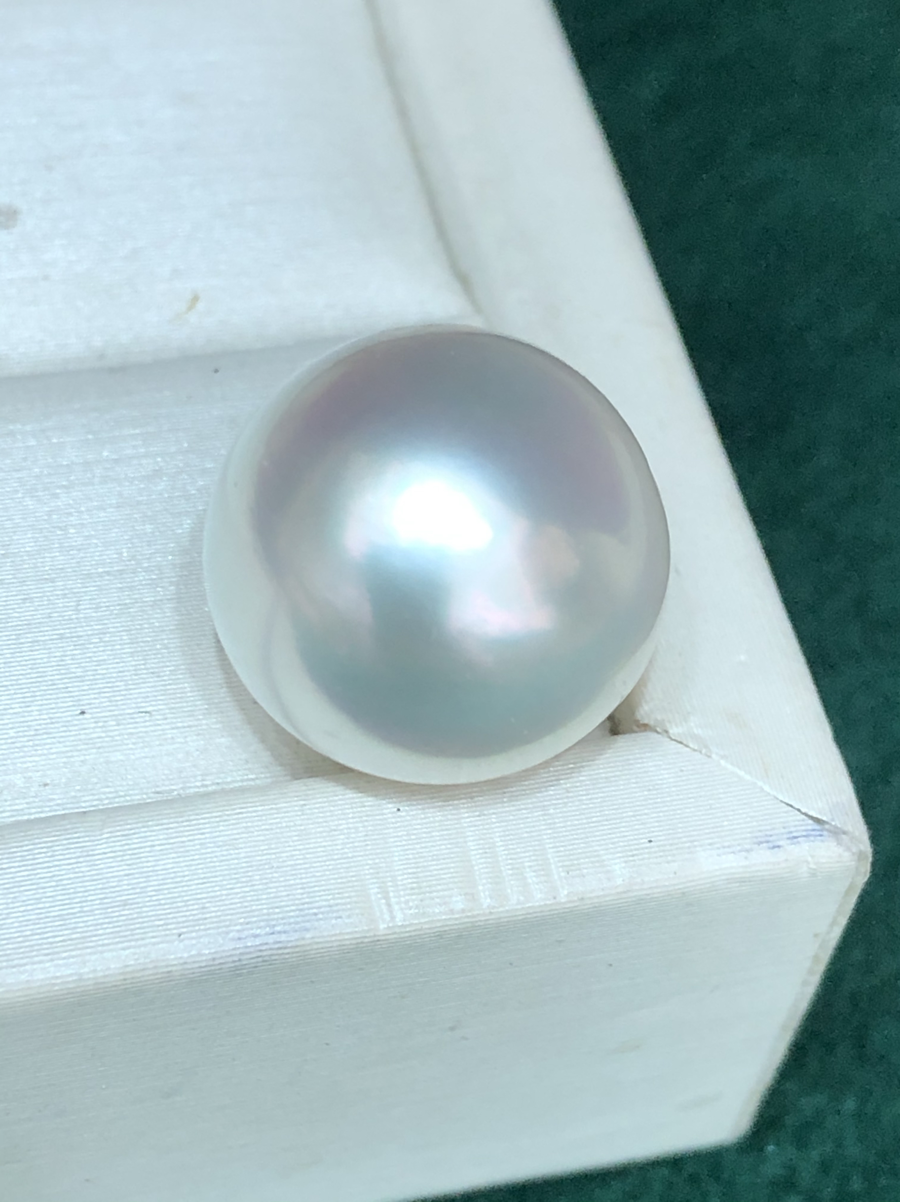 纯天然海水澳洲白14.2Mm极强光维纳斯近正圆细微裸珠可镶嵌吊坠戒