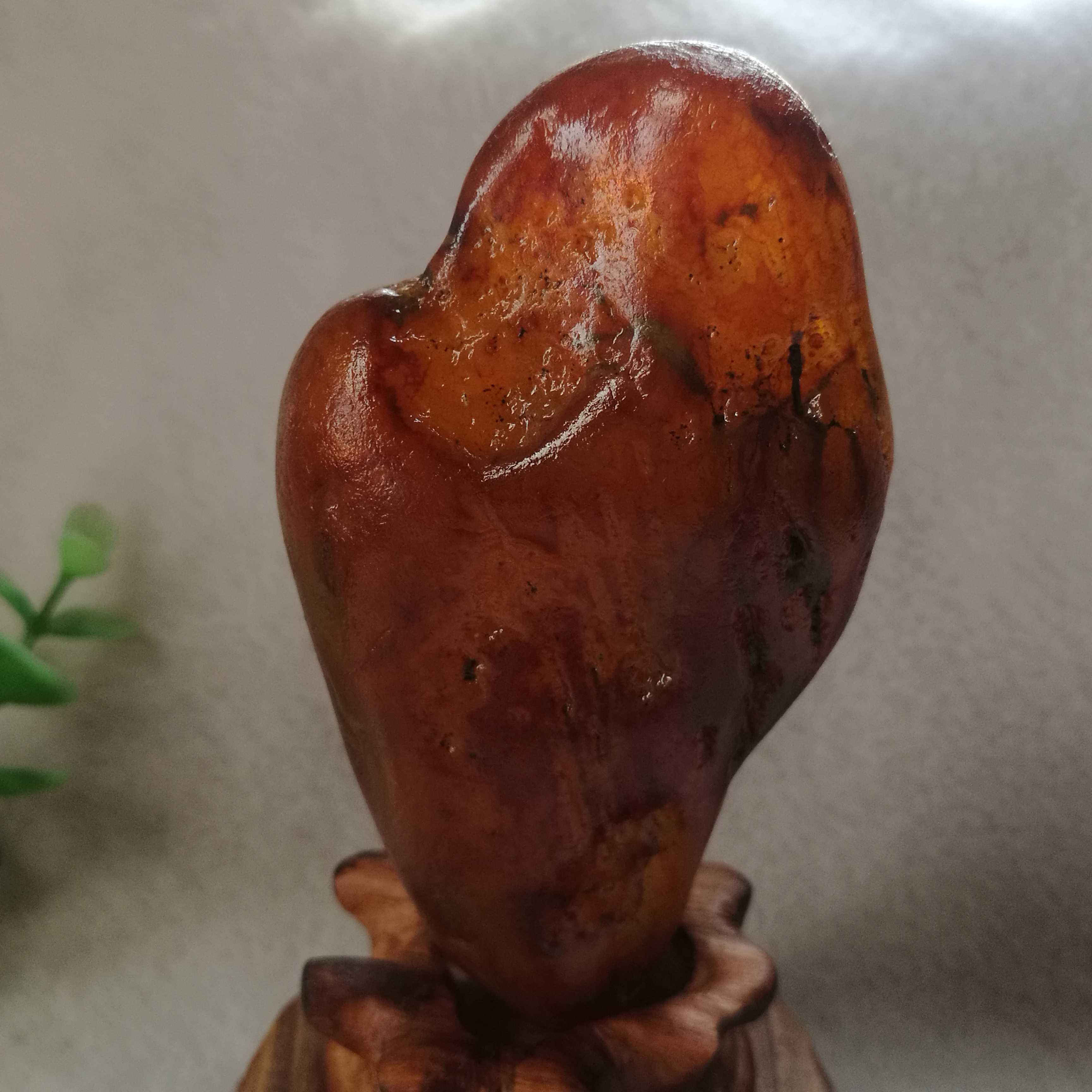 纯天然马岛花纹玛瑙原石摆件 一峰独秀 遗世独立 造型别致 超低价