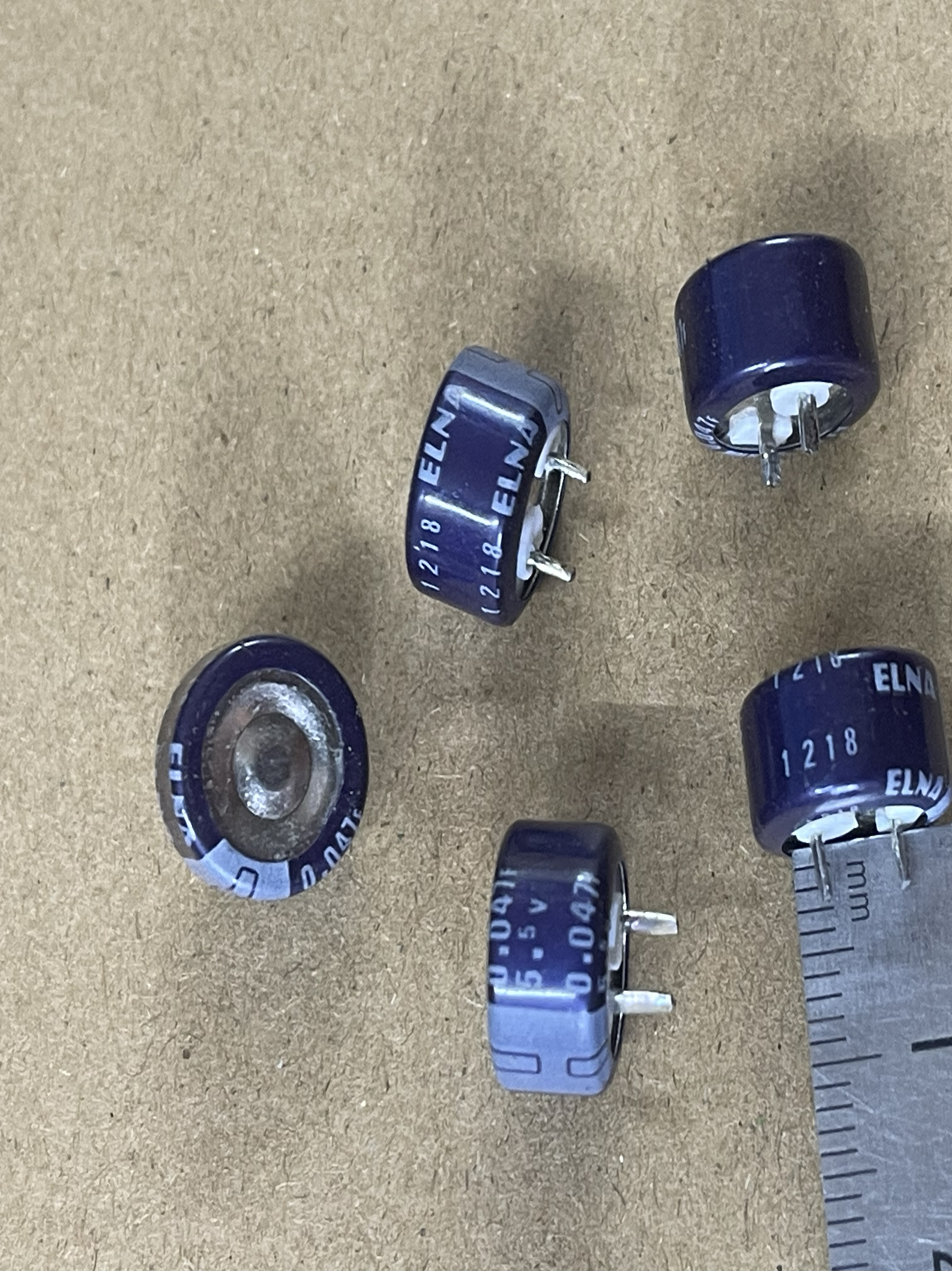 日本 ELNA 伊娜 超级法拉电容5.5V0.047F DB-5R5D473 12*6.5*5