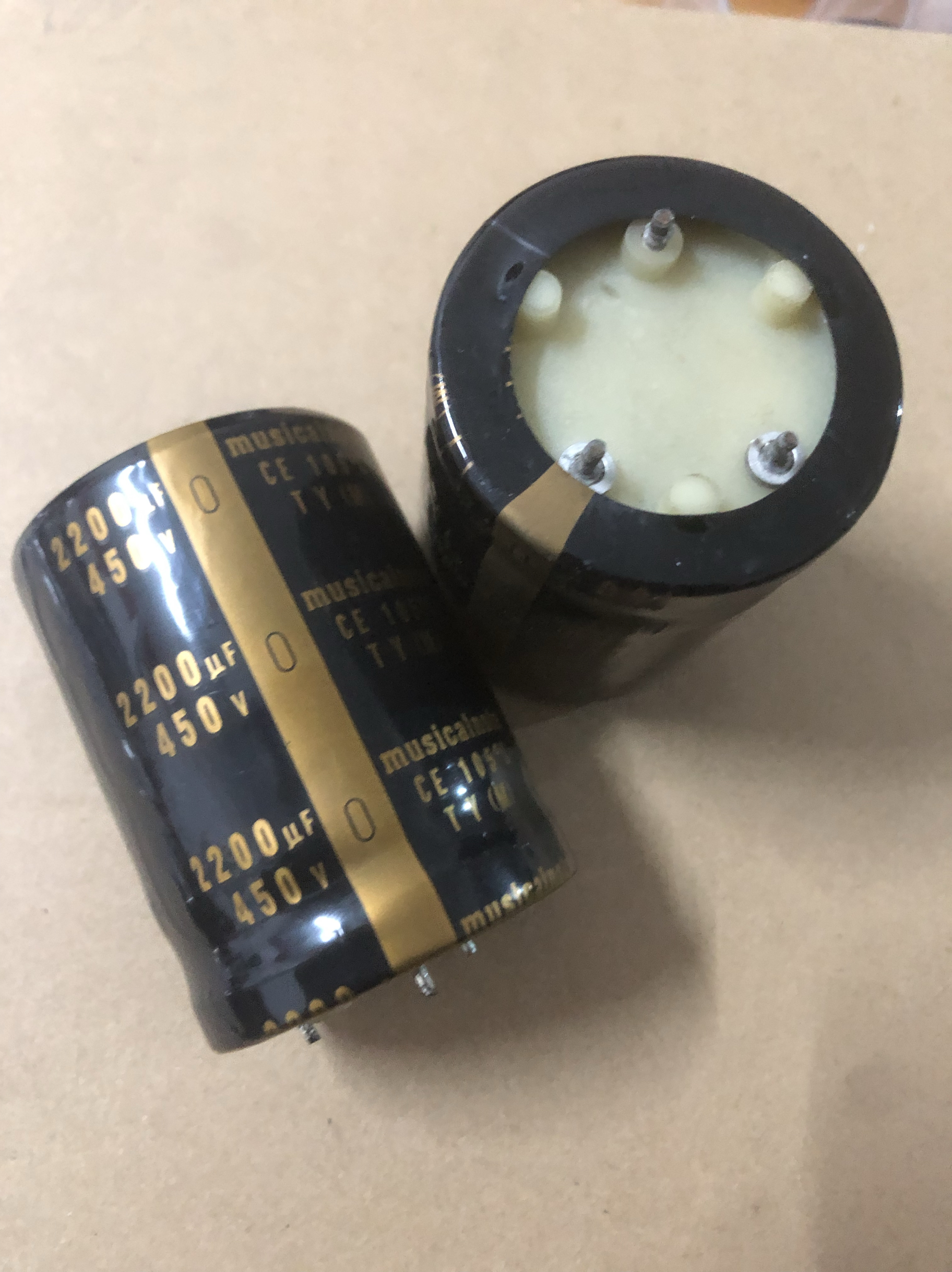 进口 三脚逆变机电容 450V2200UF 体积50X70