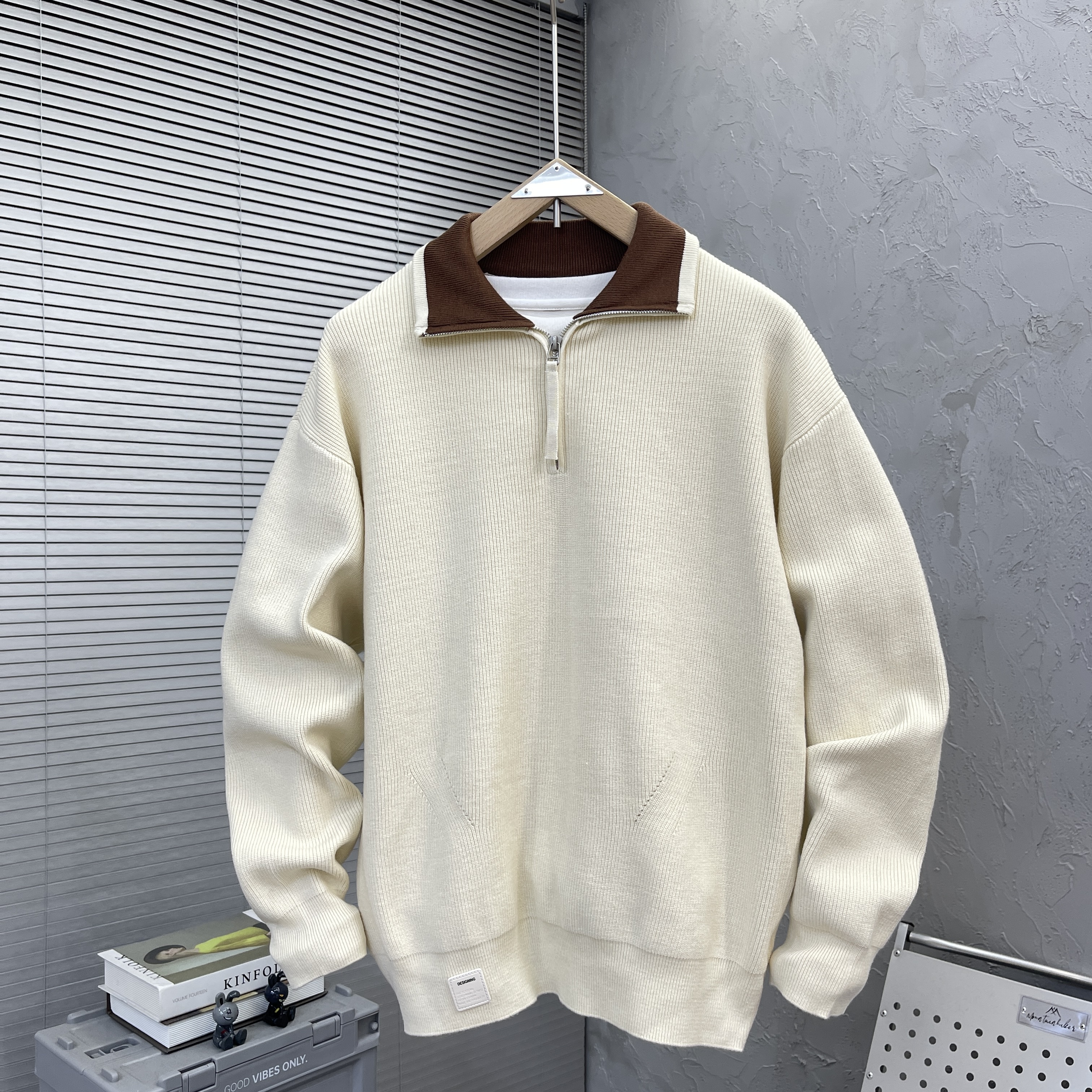 2025秋冬季新款潮流男士半拉链翻领毛衣潮牌时尚撞色流行针织毛衫