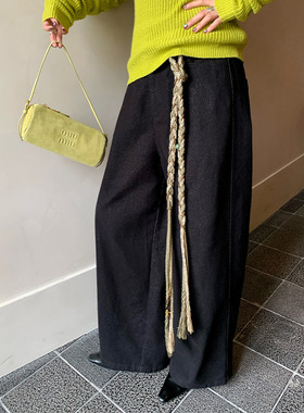 白色阔腿牛仔弯刀裤女秋冬压褶设计感直筒长裤