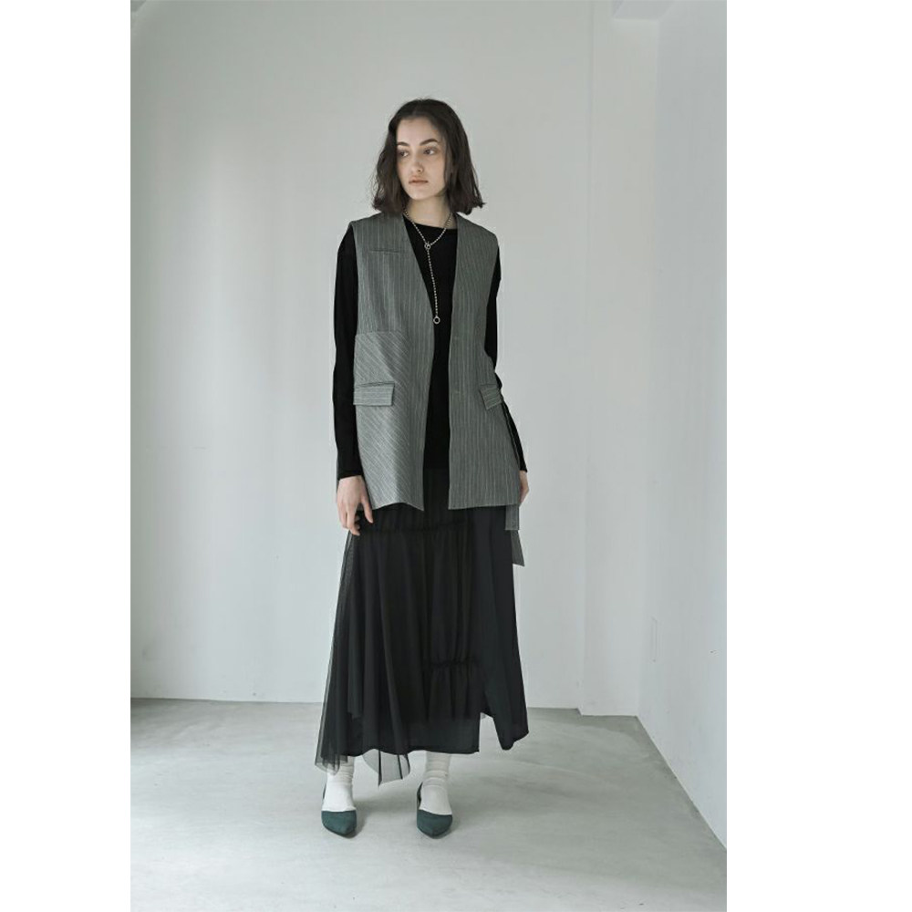 2025早秋新款日系原单老钱风高级黑色灰色条纹西装马甲西裤套装