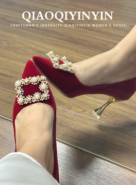 乔气银银 红色婚鞋细跟女2025新款高跟婚鞋秀禾新娘鞋大码32-43