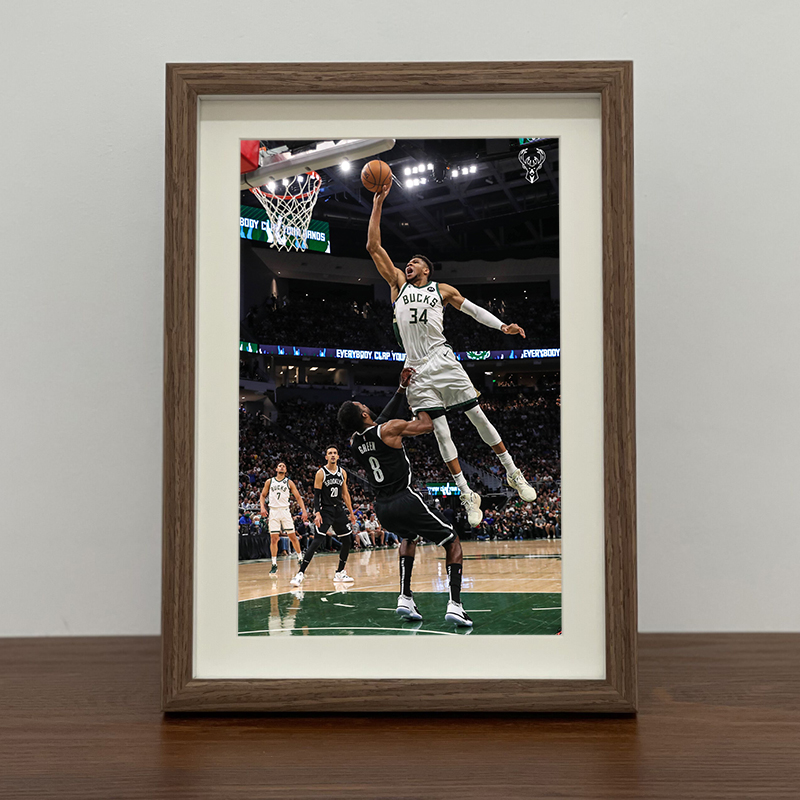希腊怪物雄鹿字母哥相框摆台装饰画NBA球星纪念海报照片挂画礼物