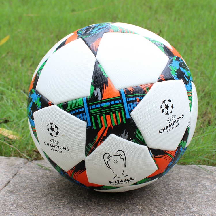 Ballon de foot - Ref 7362 Image 2