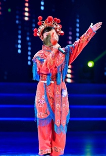 花木兰服装出租六一戏曲演唱谁说女子不如男儿童演出服