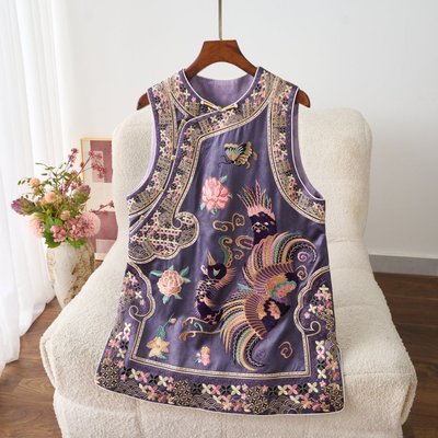 高级感重工刺绣醋酸马甲女中长款